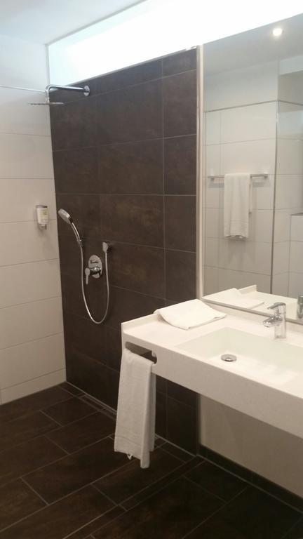 Alpenflair Hotel Buchloe Habitación foto